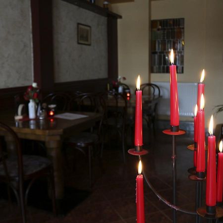 Gasthaus & Pension "Zur Rose" Weimar (Thuringia) Ngoại thất bức ảnh